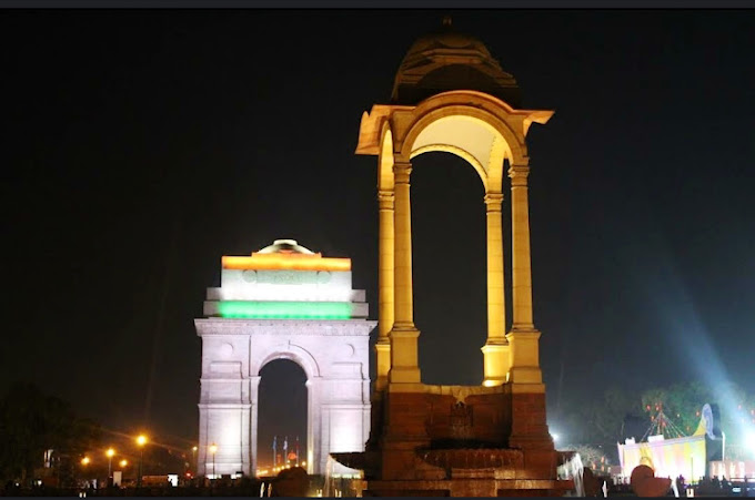 Photo 2 at India Gate in New Delhi