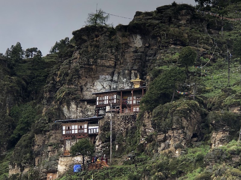 Bumdrak Monastery འབུམ་བྲག་ལྷ་ཁང་། in 