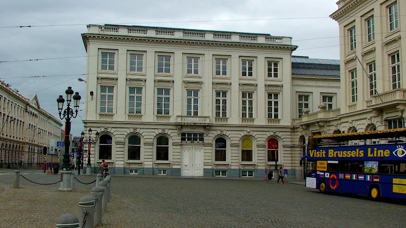 Photo 2 at Koningsplein - Statue of Godfrey of Bouillon in Bruxelles