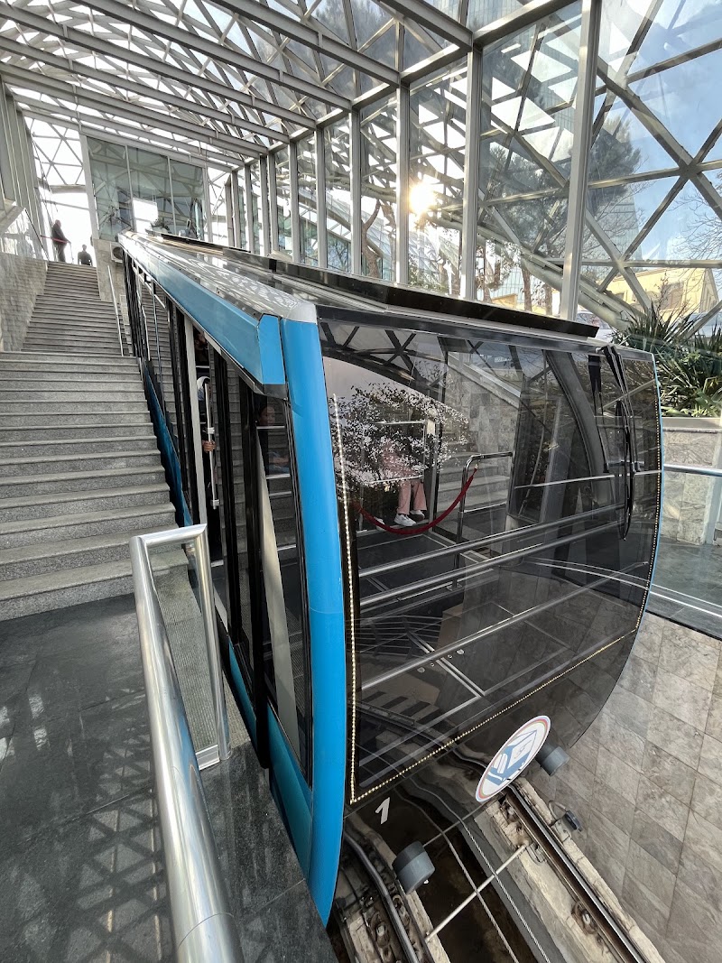 Photo 3 at Funicular Baku in Bakı