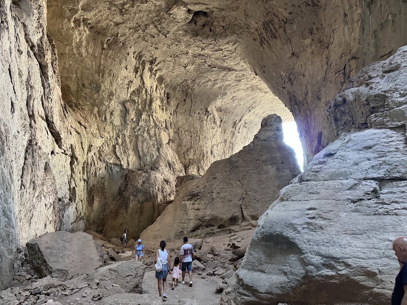 Photo 5 at Prohodna Cave in Karlukovo