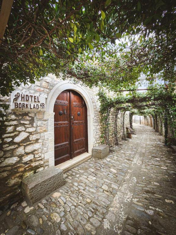 Photo 4 at Hotel Borklad in Berat
