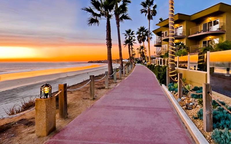 Photo 5 at Pacific Terrace Hotel in San Diego