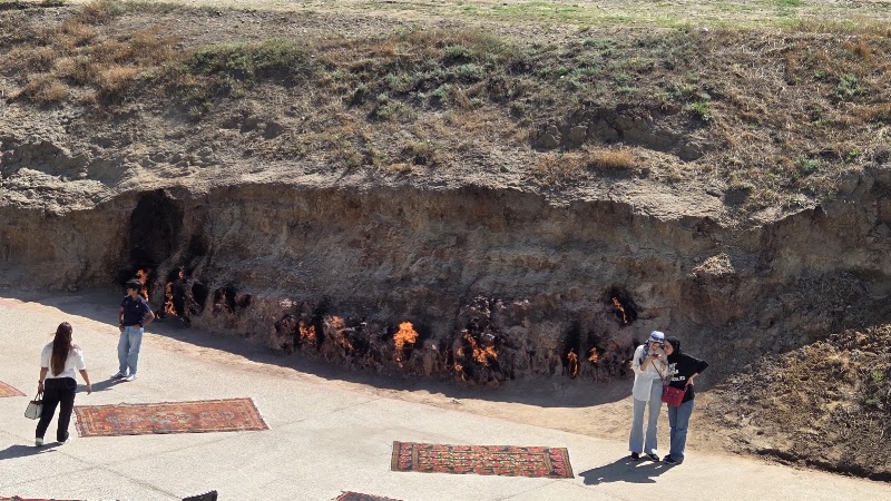 Photo 6 at Yanar dağ in Baku