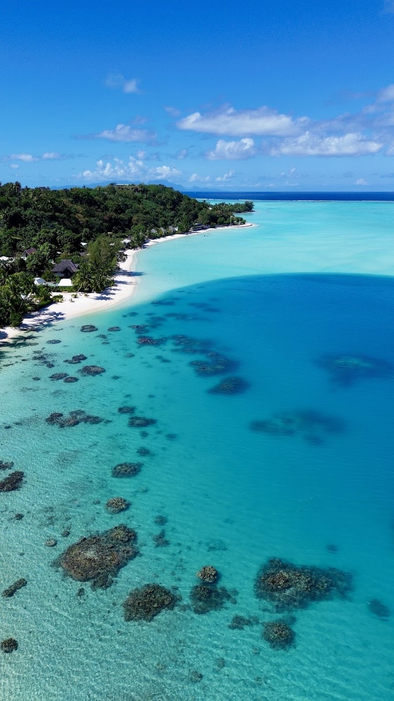 Photo 4 at Matira Beach in Bora-Bora