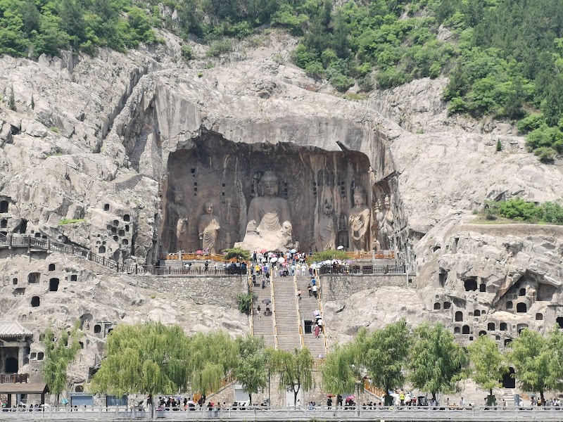 Photo 5 at Longmen Grottoes in Luo Yang Shi