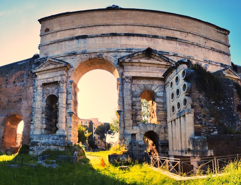 Porta Maggiore in Roma