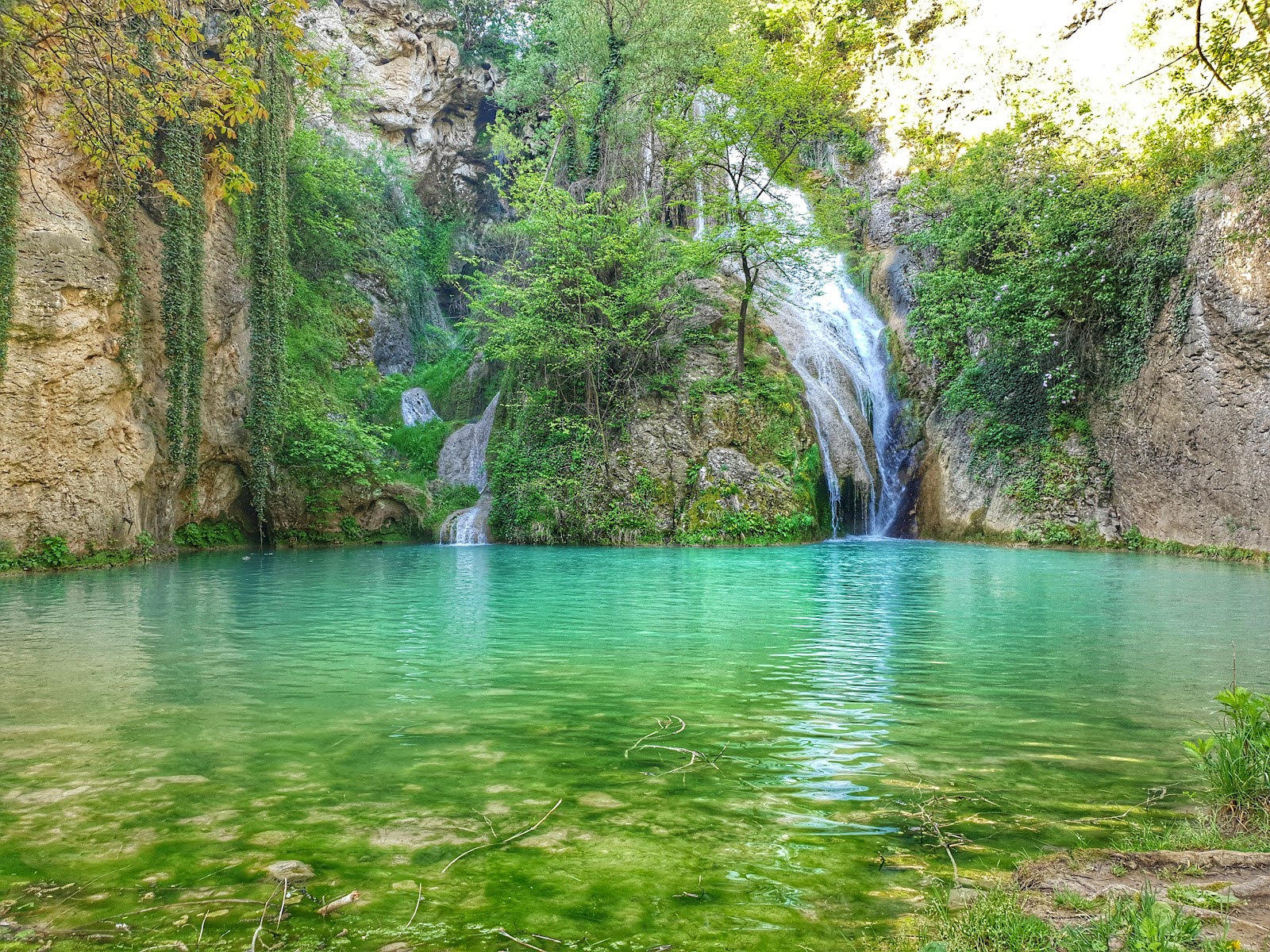 Hotnitsa Waterfall in Hotnitsa