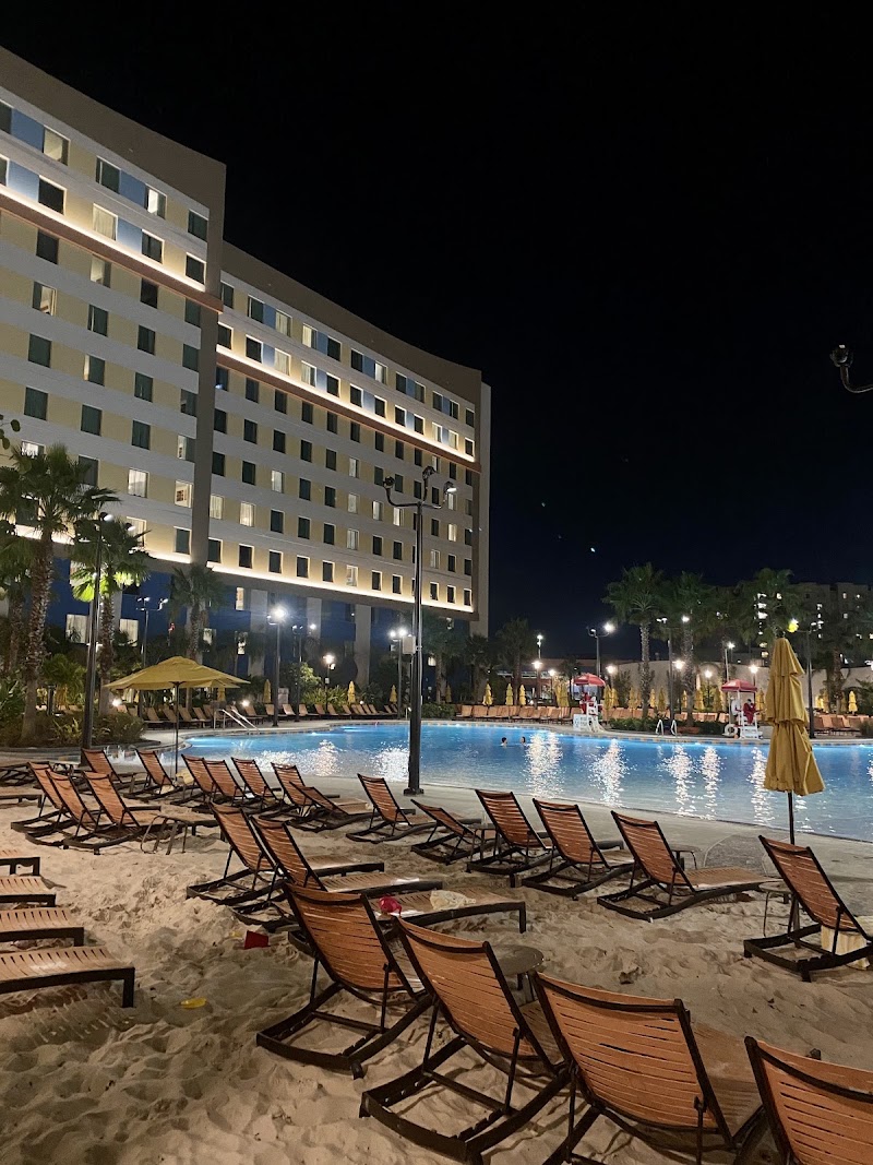 Photo 5 at Universal Endless Summer Resort - Dockside Inn and Suites in Orlando