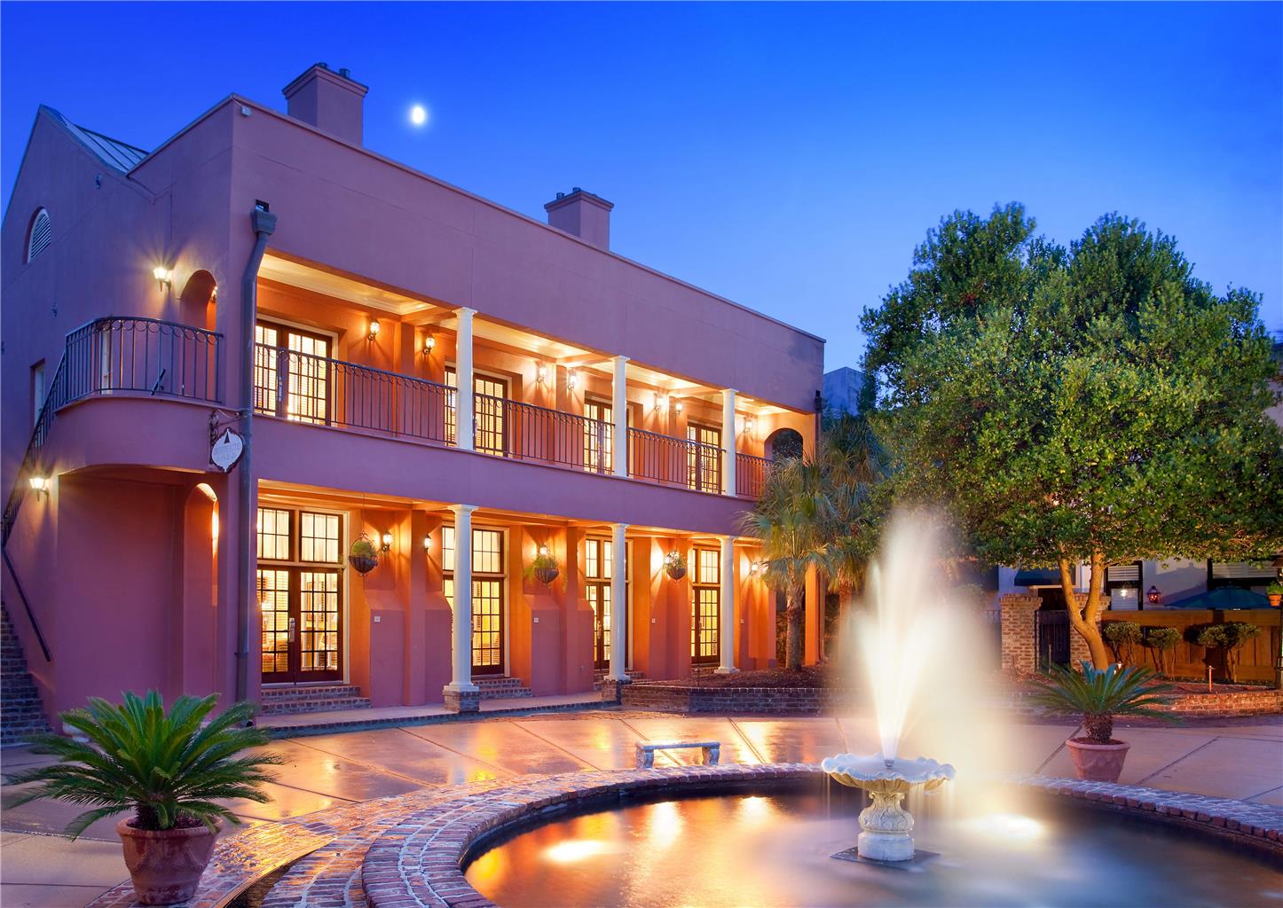 Hilton Vacation Club Lodge Alley Inn Charleston in Charleston