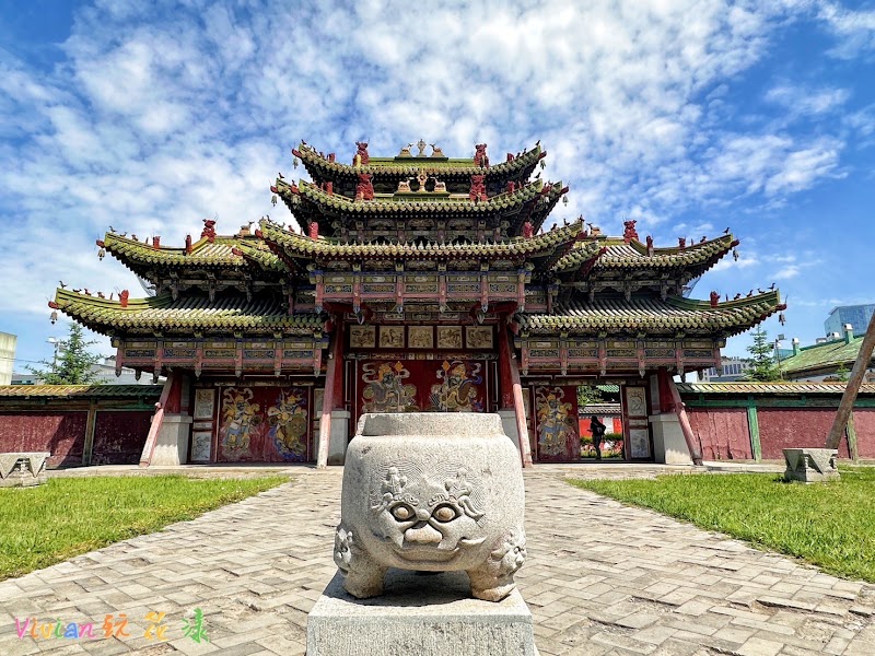 Bogd Khaan Palace Museum in Ulaanbaatar