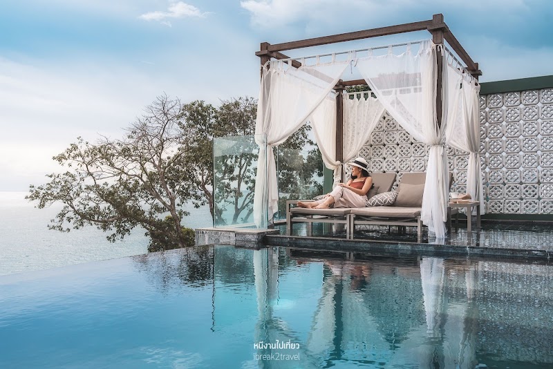 The Shore at Katathani Resort in Tambon Karon