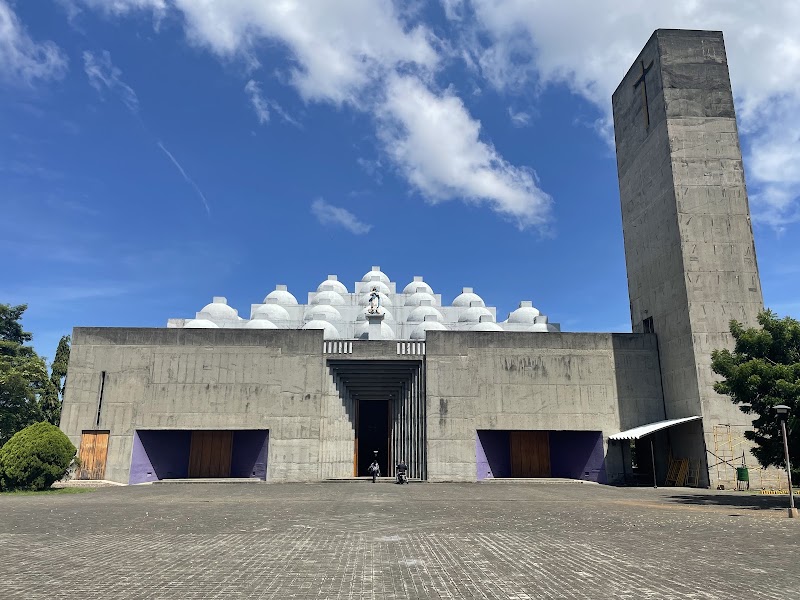 Catedral Metropolitana de la Inmaculada Concepción de Maria de Managua in Managua