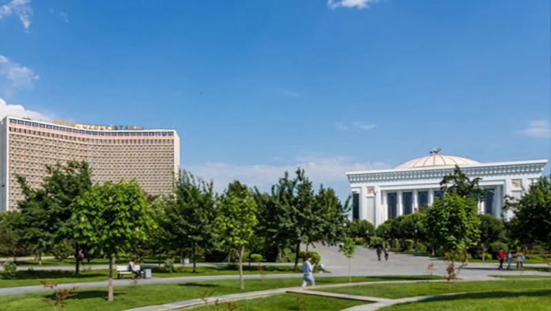 Photo 2 at Amir Temur Square in Тоshkent