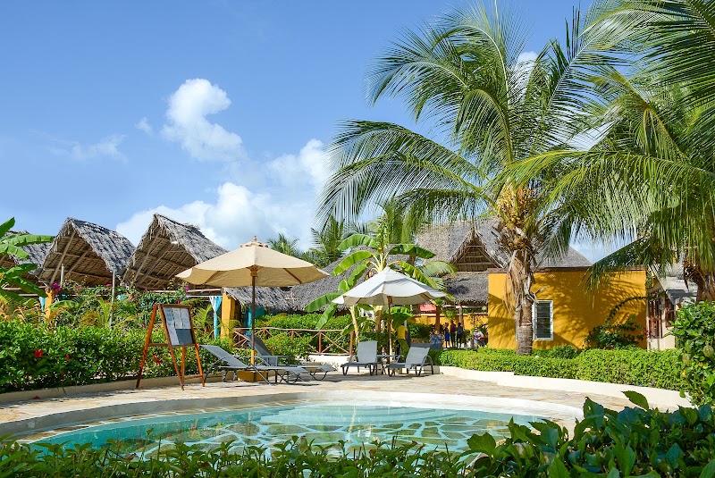 Paradise Beach Resort in Uroa