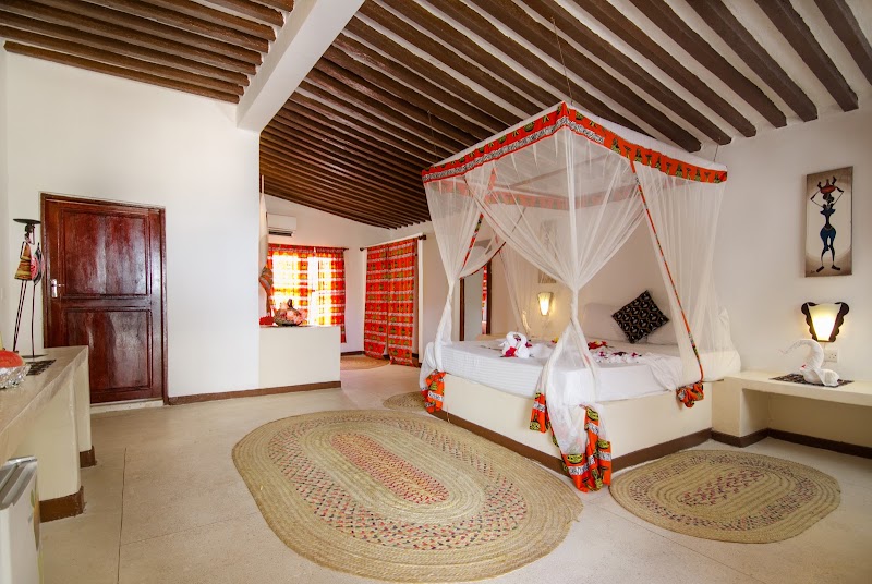 Photo 4 at Paradise Beach Resort in Uroa