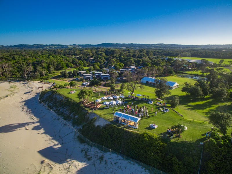Elements of Byron in Byron Bay