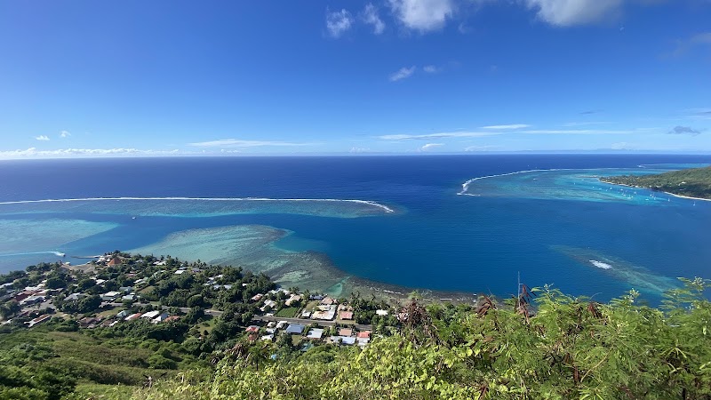 Photo 1 at Magic Mountain Overlook in Papeete