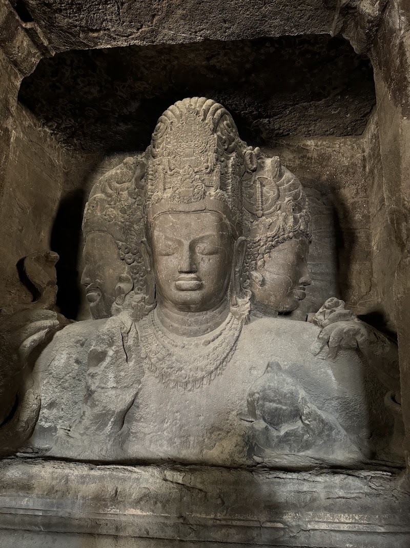 Photo 2 at Elephanta Caves in Gharapuri