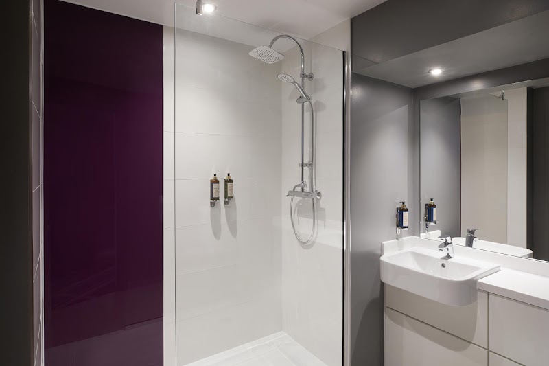 Photo 2 at Premier Inn London Hammersmith (Talgarth Road) hotel in London
