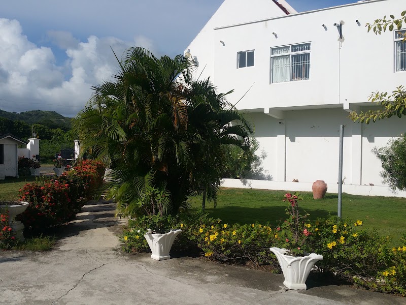 Photo 6 at Whispering Bamboo Cove Resort in 18769822912