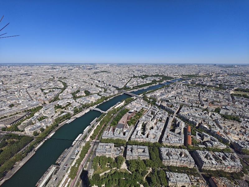 Photo 6 at Eiffel Tower in Paris
