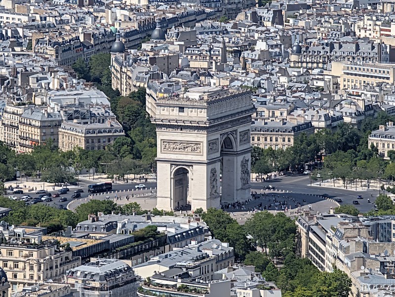 Photo 3 at Eiffel Tower in Paris