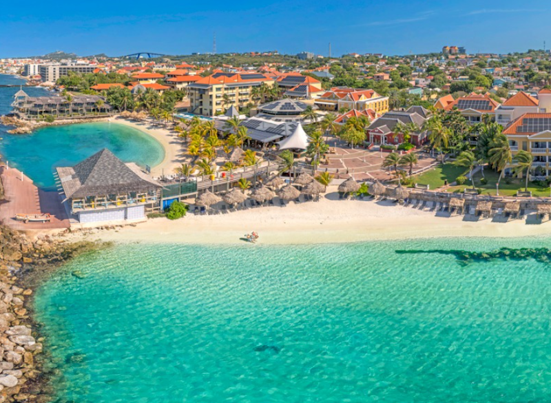 Avila Beach Hotel in Willemstad