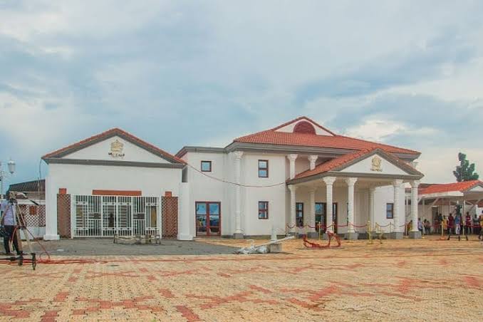 Photo 1 at Oba Palace in Benin City
