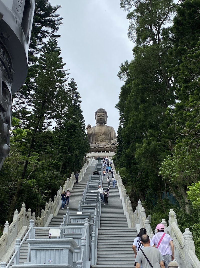 Photo 4 at Tian Tan Buddha in 