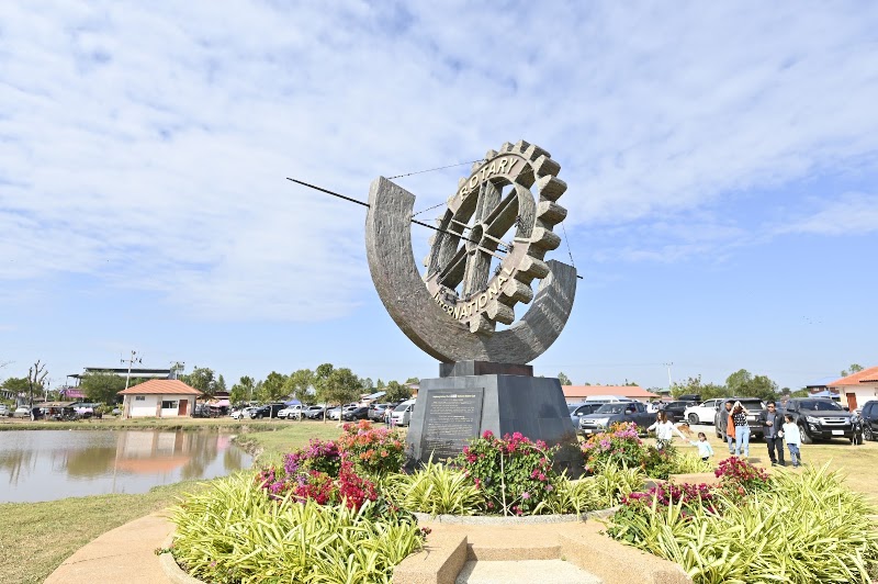 Photo 2 at Red Lotus Lake Kumphawapi in ตำบล เชียงแหว