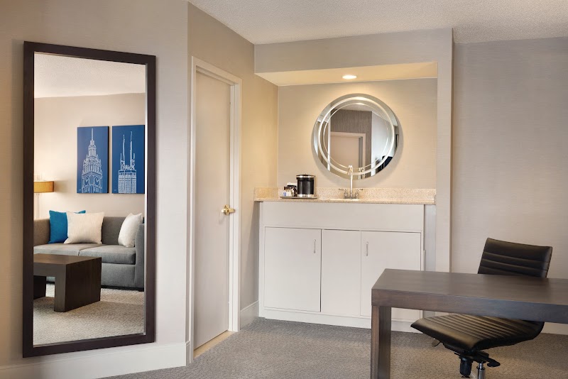 Photo 5 at Hilton Chicago/Magnificent Mile Suites in Chicago