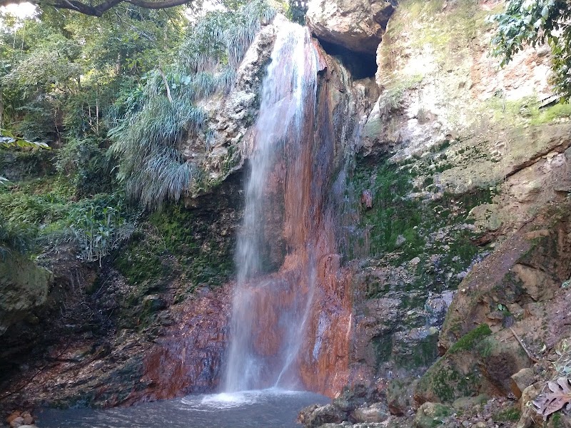 Superman Waterfalls Eco Tours - Hiking Adventure Park in Malgretoute