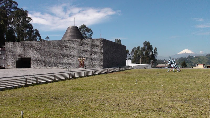 Capilla del Hombre in Quito