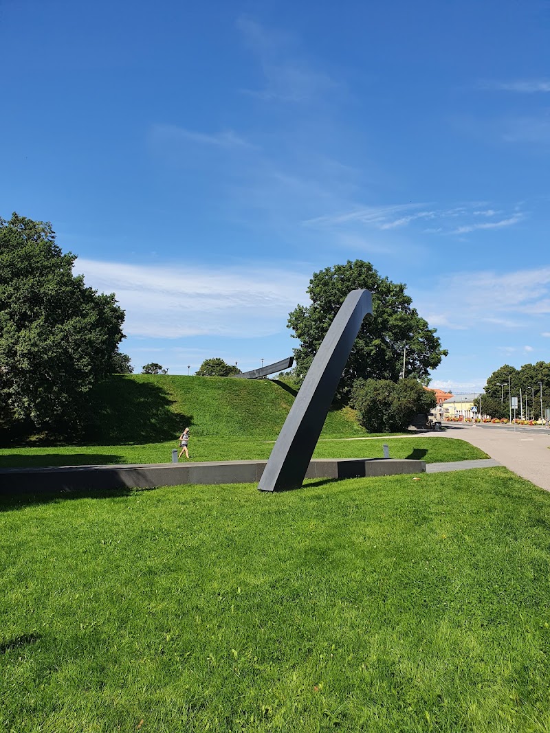 Photo 2 at "The Broken Line" monument in Tallinn