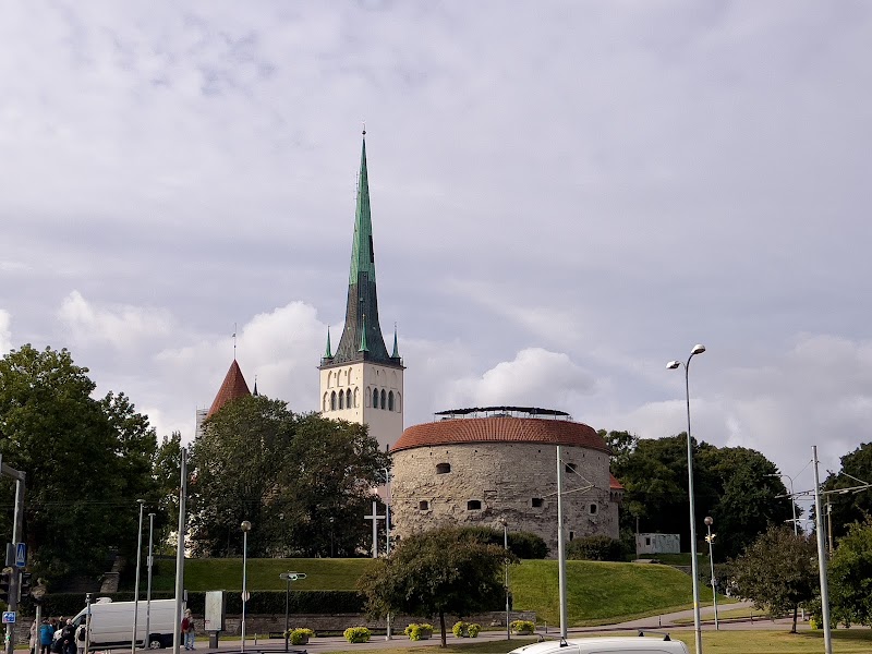 Photo 4 at "The Broken Line" monument in Tallinn