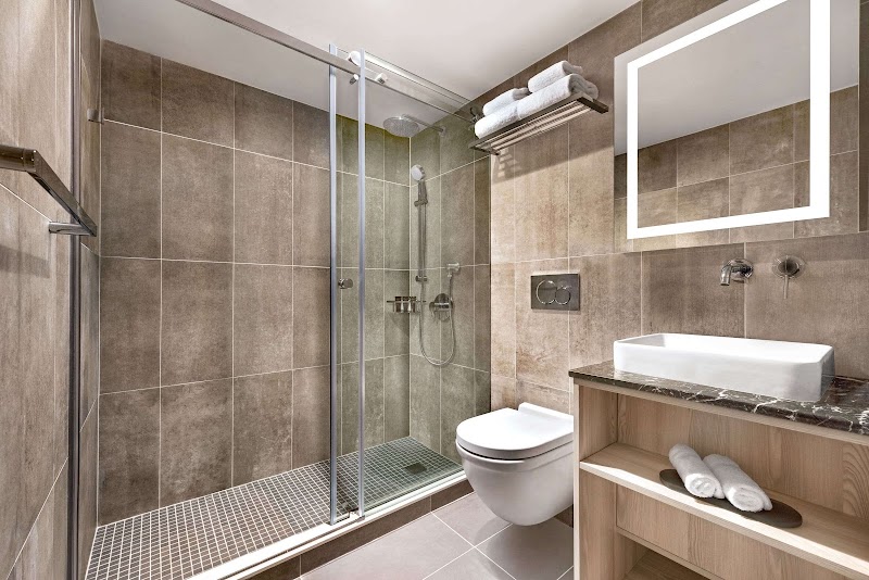 Photo 2 at Wingate by Wyndham New York Midtown South/5th Ave in New York