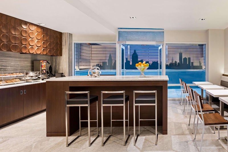 Photo 4 at Wingate by Wyndham New York Midtown South/5th Ave in New York