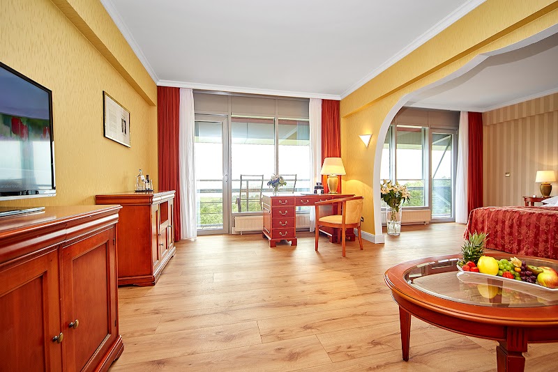 Photo 4 at Cliff Hotel Rügen Resort & Spa in Sellin