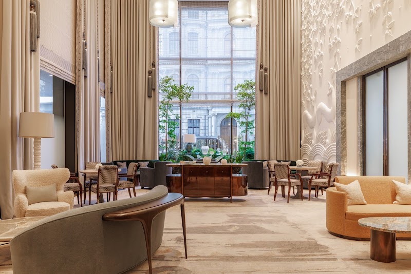 Photo 4 at Four Seasons Hotel London at Park Lane in London