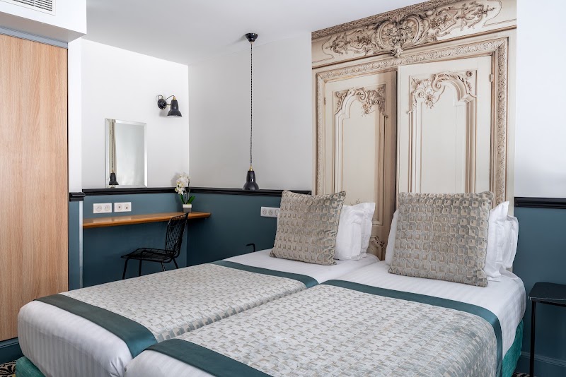 Photo 4 at Hôtel Malte - Astotel in Paris