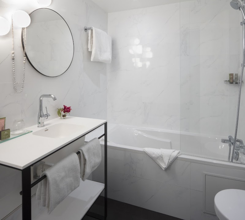 Photo 3 at Hôtel Malte - Astotel in Paris