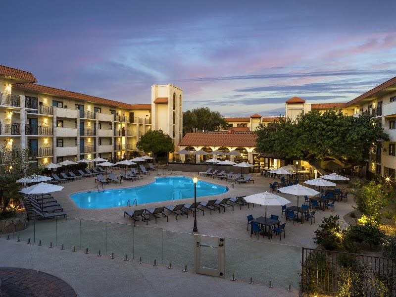 Photo 4 at Embassy Suites by Hilton Scottsdale Resort in Scottsdale