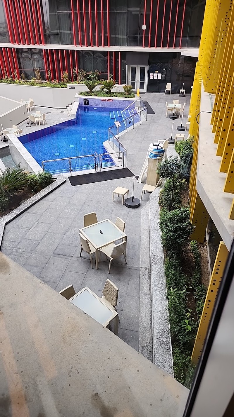 Photo 2 at Aparthotel Adagio Doha in الدوحة