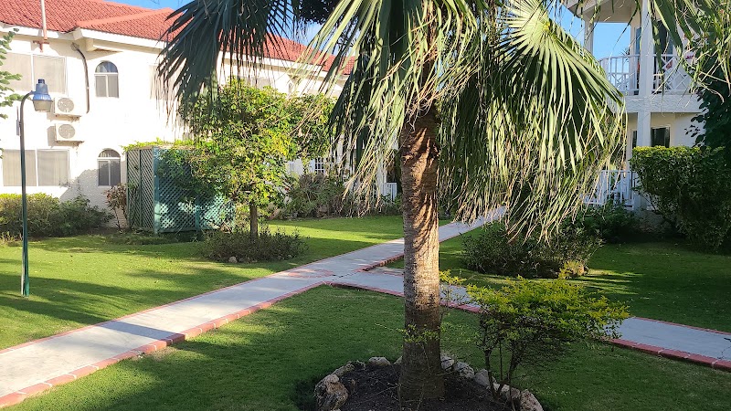 Piper's Cove Resort in Runaway Bay