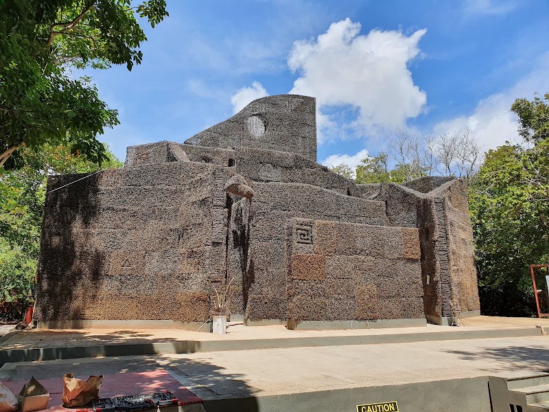 Photo 1 at Cathedral Labyrinth Of Thorns in Willemstad