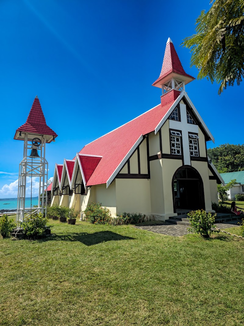 Notre-Dame Auxiliatrice de Cap Malheureux in Cap Malheureux