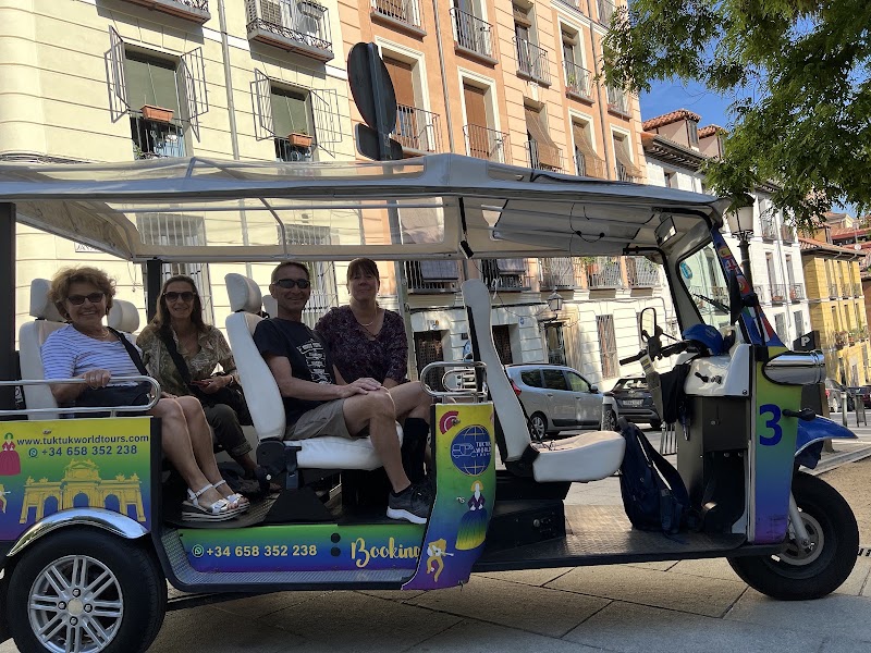 Photo 6 at Tuk Tuk World Tours in Madrid