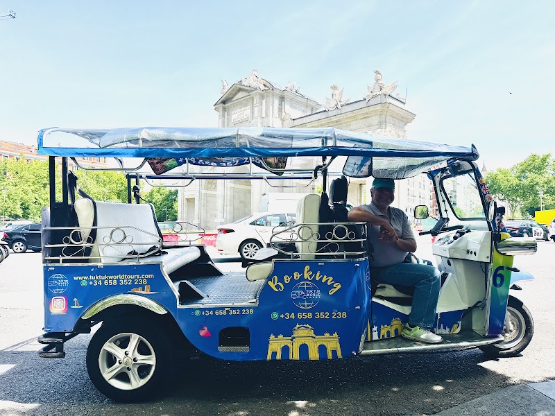 Photo 1 at Tuk Tuk World Tours in Madrid
