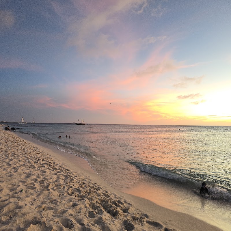 Photo 2 at Arashi Beach in Noord